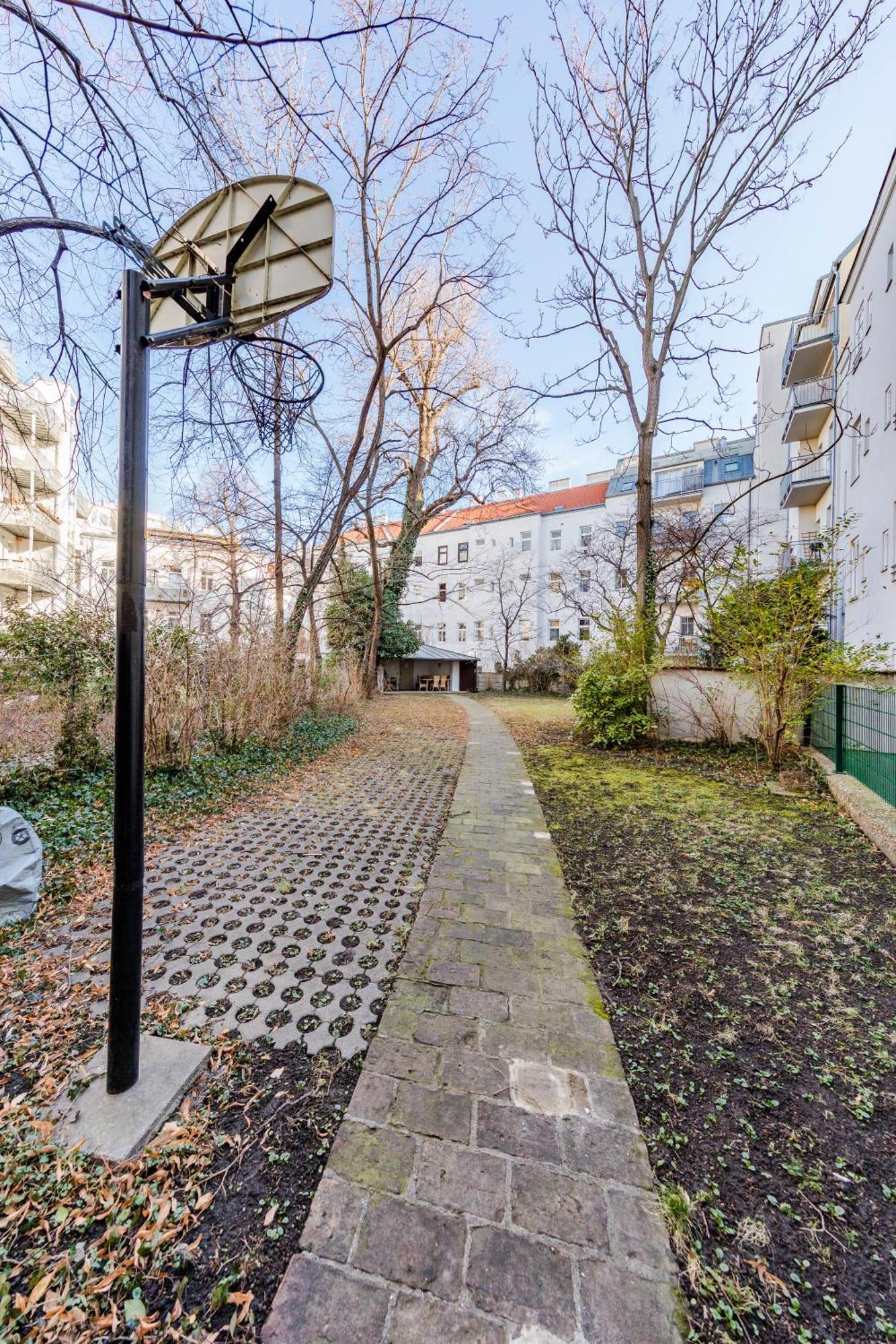 Urban Vienna Living - 18Th District Apart otel Dış mekan fotoğraf